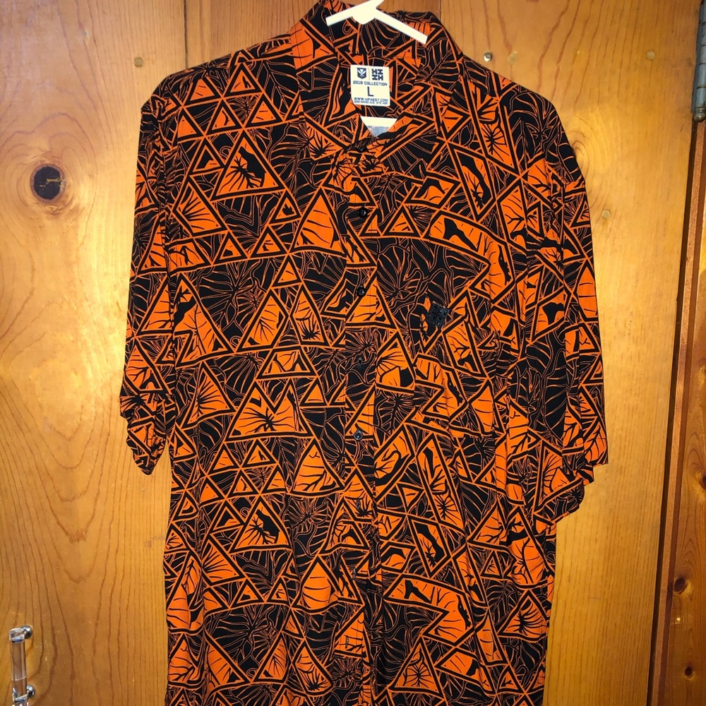 Hawaii’s Finest Men’s Aloha shirt